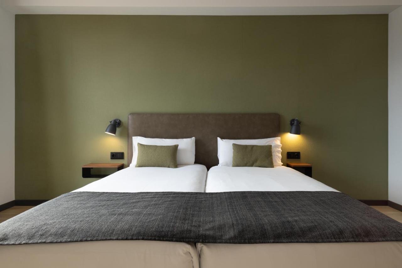 Hotel Orangine لوسبيتاليت دي يوبريغات المظهر الخارجي الصورة
