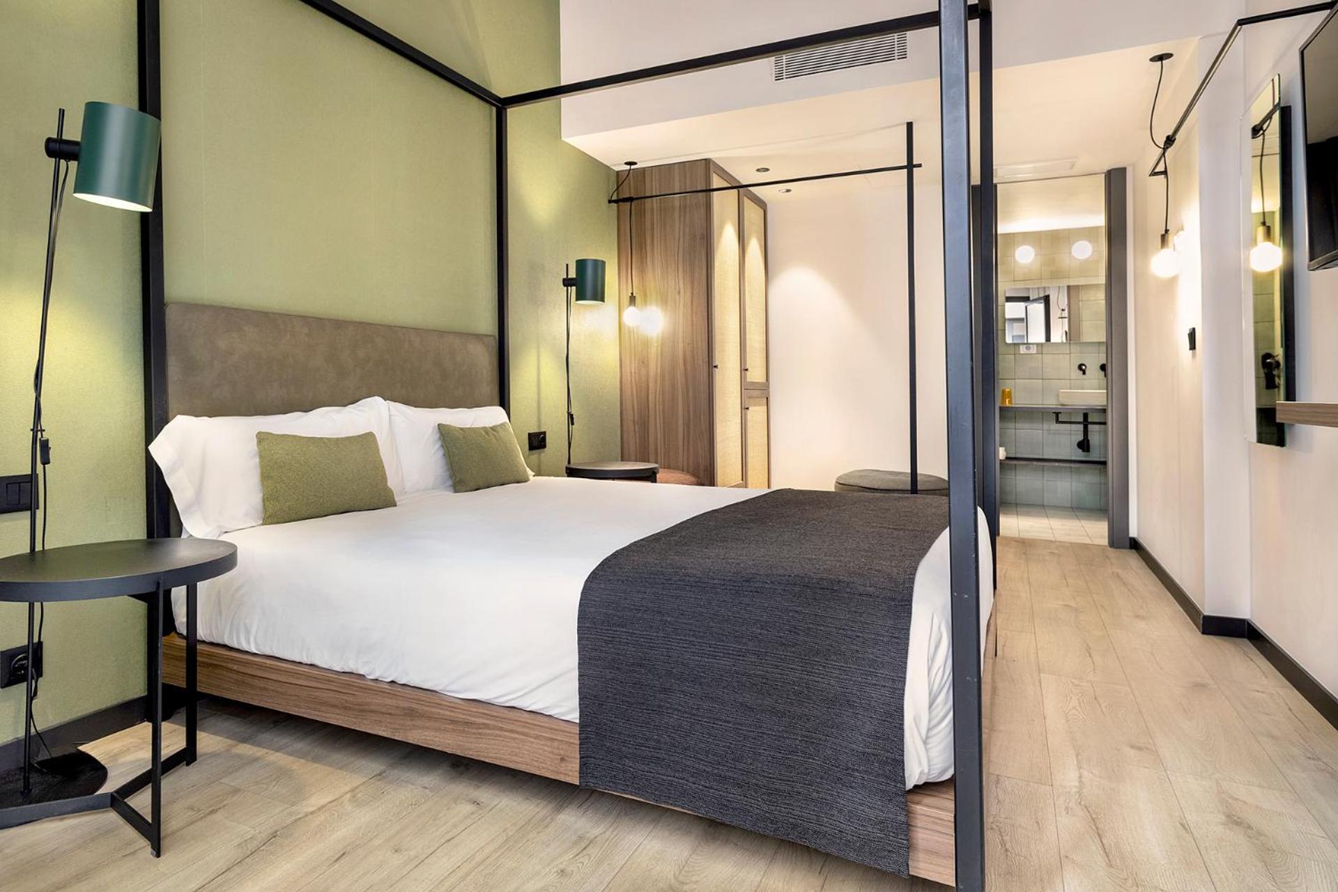 Hotel Orangine لوسبيتاليت دي يوبريغات المظهر الخارجي الصورة